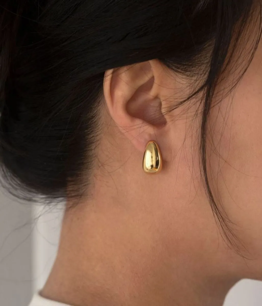 Gold Teardrop Earrings